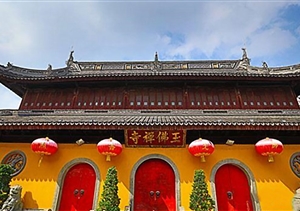 春節期間寺廟祈福，保障安全才是福------除夕夜完成21個(gè)寺廟秩序