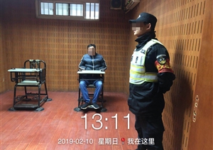 小偷春節不休息，特保當場(chǎng)就拿下 -----周浦市容項目隊員抓捕小偷